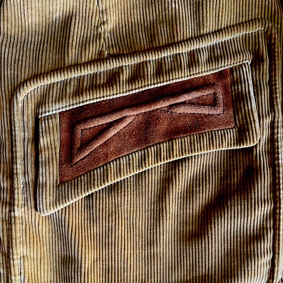 Vintage corduroy coat. - Picture 9 of 14